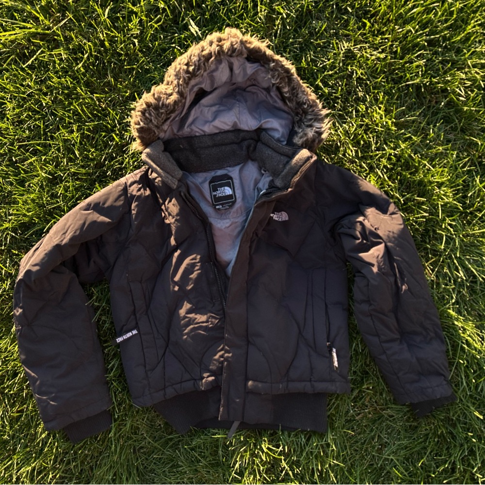 The Northface girls winter jacket size 14/16